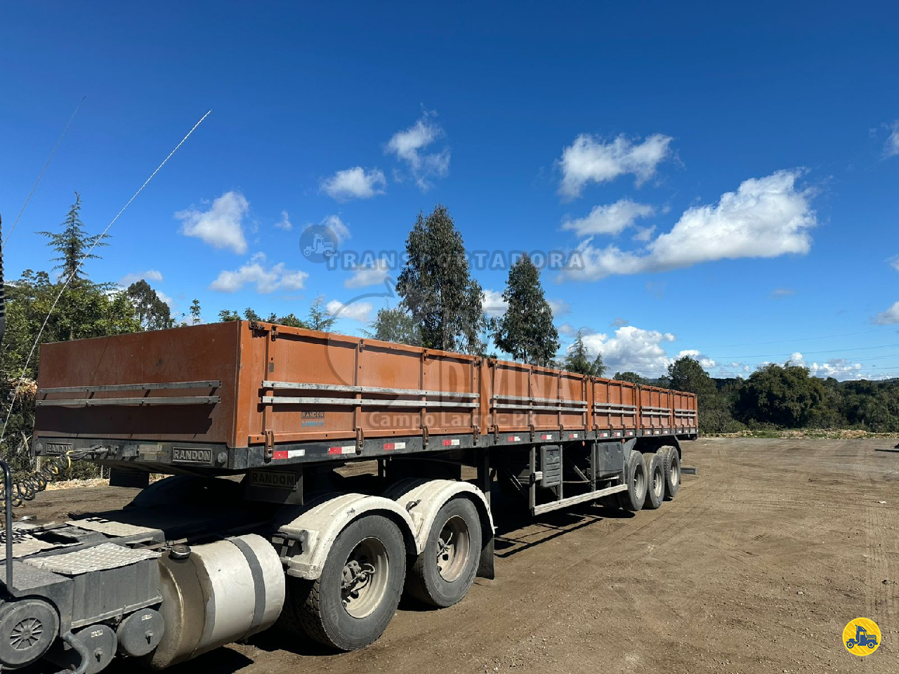 CARRETA SEMI-REBOQUE GRANELEIRO Transportadora Luz Divina  CAMPO LARGO PARANÁ PR